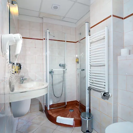 Ruze 4* Karlovy Vary