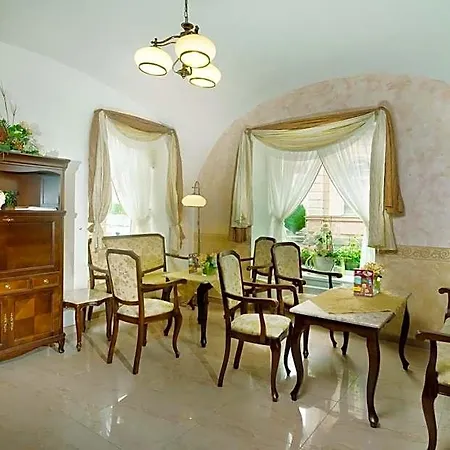 Ruze Hotel Karlovy Vary